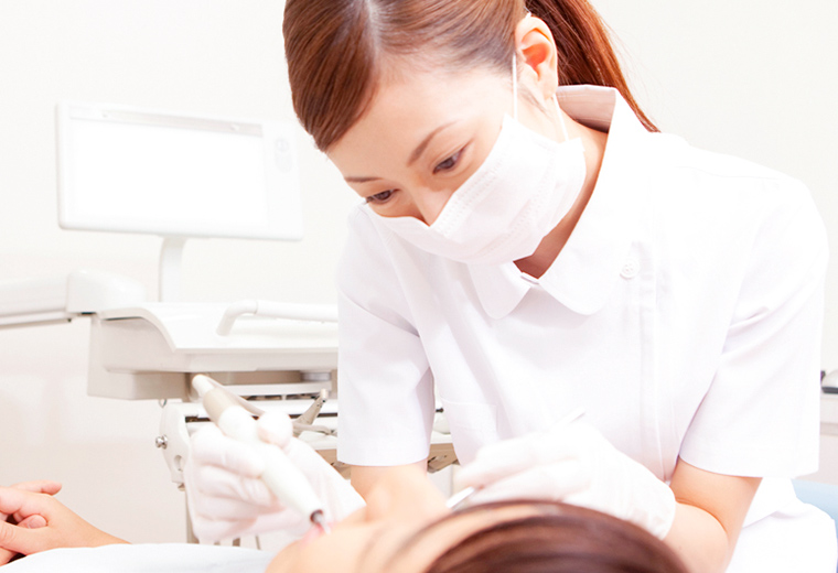 女性歯科医師が在籍